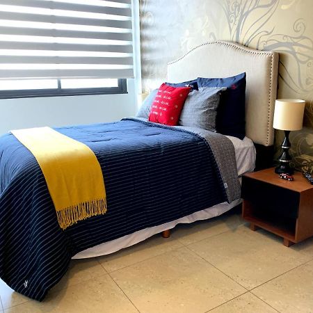 Blue Horse Apartment In New Polanco. 墨西哥城 外观 照片